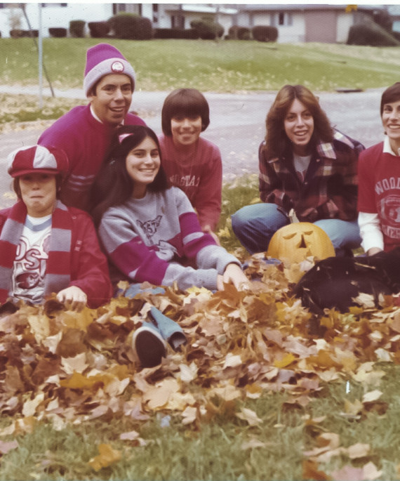 Weiler family in Ohio State gear in Fall leaves