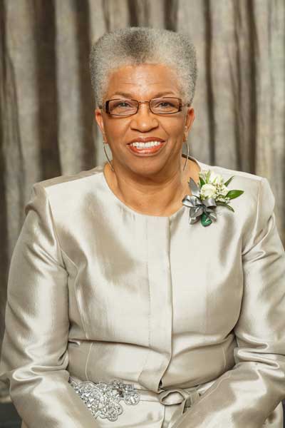 Gwendolyn Sneed O'Neal